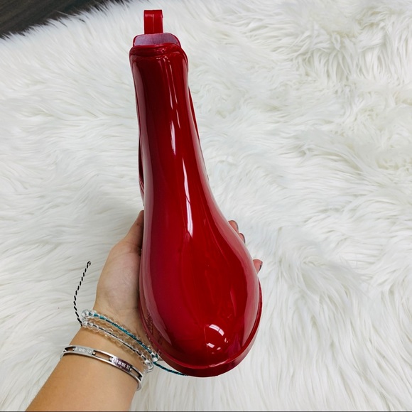 Red rain boot - Picture 6 of 7
